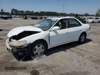 1999 Honda Accord EX z VIN 1HGCG1652XA031547, wystawiony jako Copart lot #53809145 z przebiegiem 187 006 mil mil oraz Szkoda całkowita • Salvage title. Historia ofert i sprzedaży dostępna na DreamBid. Obrazek 1.
