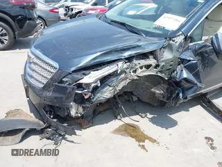 2019 Cadillac XT5 Premium Luxury FWD with VIN 1GYKNERS7KZ210289, listed as a IAAI auction lot 42327384 with 68,535 mi miles and . Bid and sale history available at DreamBid. Image 6.