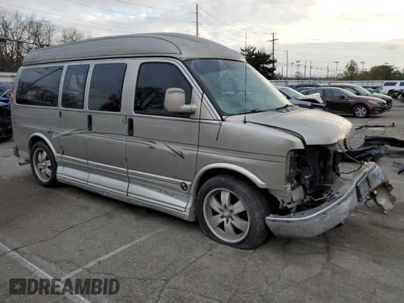 2004 GMC Savana Cargo Van YF7 Upfitter with VIN 1GDFG15T841141876, listed as a Copart auction lot 83259724 with 124,494 mi miles and Salvage Title. Bid and sale history available at carsss.com. Image 4.