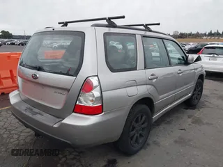2007 Subaru Forester X w/Premium Pkg with VIN JF1SG65607H704317, listed as a IAAI auction lot 41109920 with 110,170 mi miles. Bid and sale history available at carsss.com. Image 4.