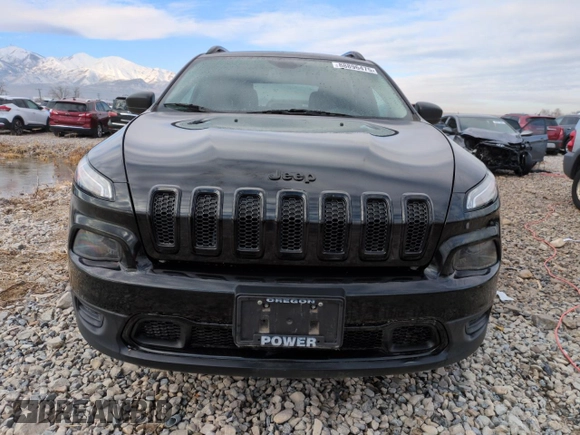 2016 Jeep Cherokee Altitude with VIN 1C4PJMAB8GW375516, listed as a Copart auction lot 88896475 with 73,044 mi miles and Salvage title. Bid and sale history available at DreamBid. Image 5.