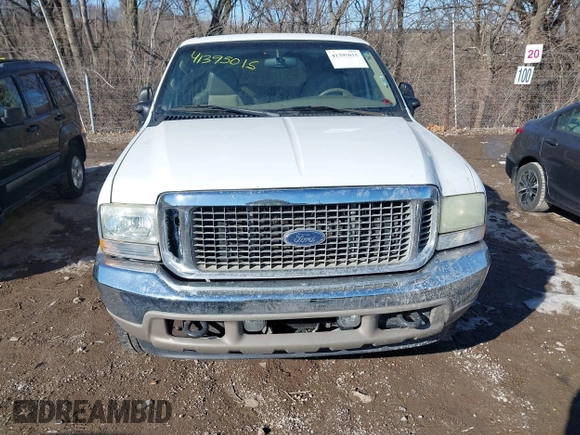 2002 Ford Excursion Limited z VIN 1FMNU43S32ED21966, wystawiony jako IAAI lot #41395015 z przebiegiem 224 696 mil mil oraz . Historia ofert i sprzedaży dostępna na DreamBid. Obrazek 12.