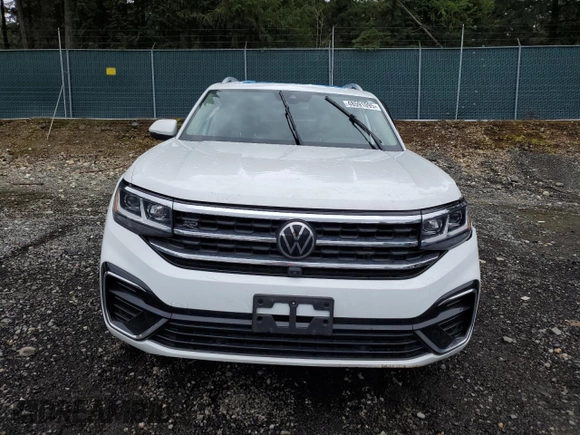2022 Volkswagen Atlas SEL Premium R-Line with VIN 1V2FR2CA2NC519295, listed as a Copart auction lot 48591095 with 38,002 mi miles and Salvage title. Bid and sale history available at DreamBid. Image 5.