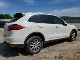 2011 Porsche Cayenne с VIN WP1AA2A27BLA08223, выставлен на аукционе Copart как лот 54278085 с пробегом 270 547 миль миль и На запчасти • Non repairable. История ставок и продаж доступна на DreamBid. Изображение 3.