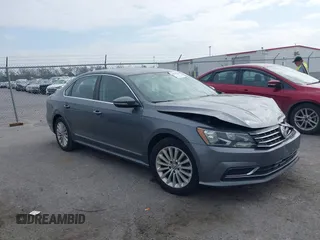 2016 Volkswagen Passat SE z VIN 1VWBS7A33GC006353, wystawiony jako IAAI lot #40945285 z przebiegiem 159 240 mil mil oraz . Historia ofert i sprzedaży dostępna na DreamBid. Obrazek 1.