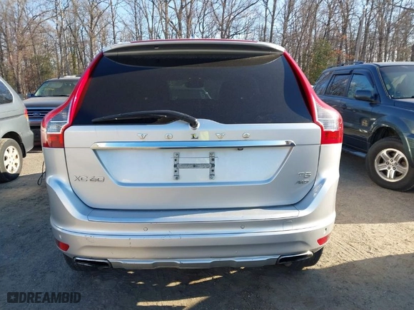 2015 Volvo XC60 T5 with VIN YV4612RK9F2633050, listed as a IAAI auction lot 41894031 with 178,833 mi miles. Bid and sale history available at carsss.com. Image 16.