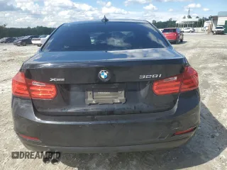2015 BMW 3 Series 328i xDrive с VIN WBA3B5G50FNS15604, выставлен на аукционе Copart как лот 56861715 с пробегом 129 615 миль миль и Списание • Salvage title. История ставок и продаж доступна на DreamBid. Изображение 6.