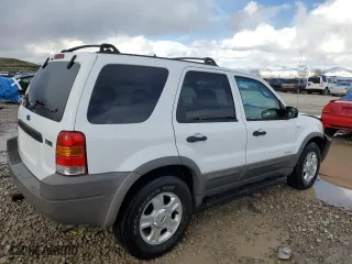 2002 Ford Escape Limited with VIN 1FMCU04152KA63778, listed as a Copart auction lot 51471585 with 103,803 mi miles and Salvage Title. Bid and sale history available at carsss.com. Image 3.