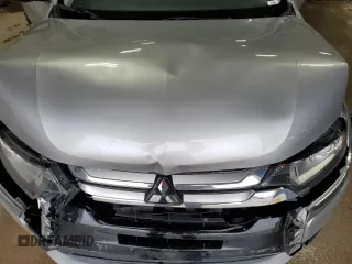 2018 Mitsubishi Outlander ES with VIN JA4AZ3A34JJ006152, listed as a Copart auction lot 58596085 with 126,117 mi miles and Salvage title. Bid and sale history available at DreamBid. Image 12.
