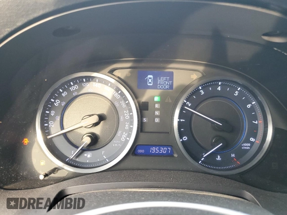 2011 Lexus IS 250 with VIN JTHCF5C22B5048223, listed as a Copart auction lot 48375665 with 195,307 mi miles and Clean Title. Bid and sale history available at carsss.com. Image 9.