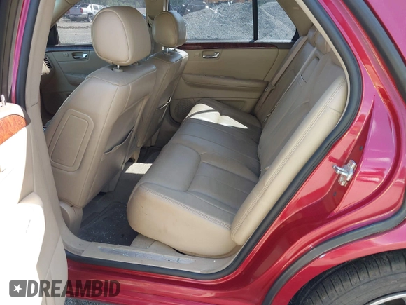 2006 Cadillac DTS 1SC z VIN 1G6KD57YX6U188066, wystawiony jako IAAI lot #42300335 z przebiegiem 110 774 mil mil oraz . Historia ofert i sprzedaży dostępna na DreamBid. Obrazek 8.