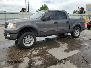 2004 Ford F-150 XLT z VIN 1FTPW14534KC82055, wystawiony jako Copart lot #58441745 z przebiegiem 301 153 mil mil oraz Szkoda całkowita • Salvage title. Historia ofert i sprzedaży dostępna na DreamBid. Obrazek 1.