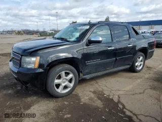 2008 Chevrolet Avalanche LT w/1LT with VIN 3GNFK12388G162510, listed as a Copart auction lot 50615475 with 168,217 mi miles and Clean Title. Bid and sale history available at carsss.com. Image 1.
