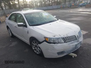 2011 Lincoln MKZ with VIN 3LNHL2GC0BR772681, listed as a IAAI auction lot 41875450 with 111,921 mi miles and . Bid and sale history available at DreamBid. Image 1.