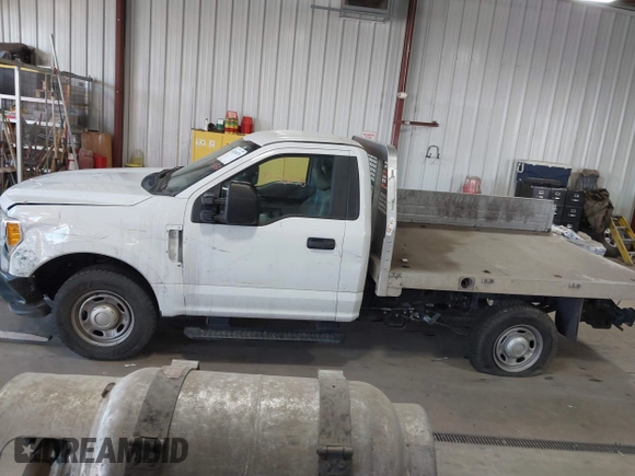 2017 Ford F-250 XL with VIN 1FDBF2A66HEC86629, listed as a IAAI auction lot 42036870 with 73,123 mi miles and . Bid and sale history available at DreamBid. Image 14.