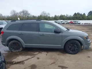 2020 Dodge Journey SE Value with VIN 3C4PDCAB7LT201714, listed as a IAAI auction lot 41643187 with 89,841 mi miles and . Bid and sale history available at carsss.com. Image 13.