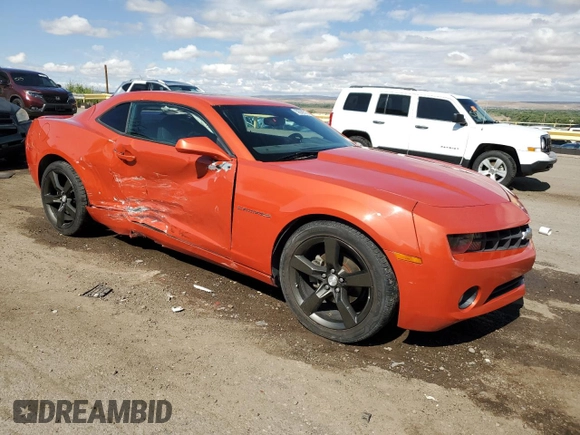 2011 Chevrolet Camaro 1LT z VIN 2G1FB1EDXB9131508, wystawiony jako Copart lot #59209575 z przebiegiem 157 576 mil mil oraz Szkoda całkowita • Salvage title. Historia ofert i sprzedaży dostępna na DreamBid. Obrazek 4.