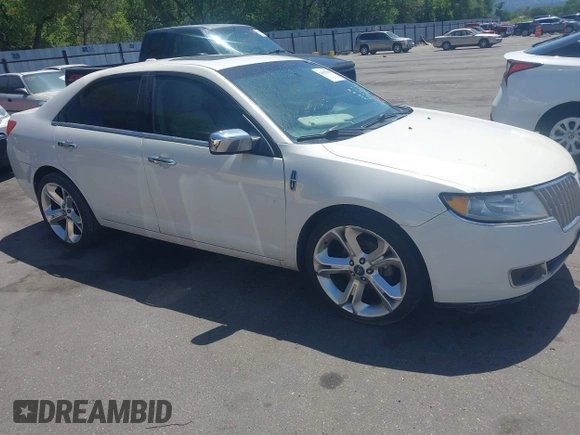 2011 Lincoln MKZ with VIN 3LNHL2JC2BR772688, listed as a IAAI auction lot 42525389 with 127,530 mi miles and . Bid and sale history available at DreamBid. Image 1.
