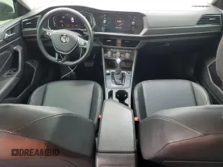 2019 Volkswagen Jetta SEL z VIN 3VWEB7BU8KM217902, wystawiony jako Copart lot #53138135 z przebiegiem 59 985 mil mil oraz Nie do naprawy • Non repairable. Historia ofert i sprzedaży dostępna na DreamBid. Obrazek 8.
