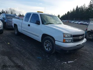 2006 Chevrolet Silverado 1500 LT1 with VIN 1GCEC19V66Z242765, listed as a IAAI auction lot 41430016 with 164,111 mi miles. Bid and sale history available at carsss.com. Image 1.