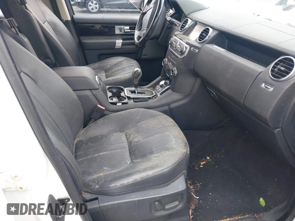 2012 Land Rover LR4 with VIN SALAB2D44CA597734, listed as a IAAI auction lot 42112805 with Not Provided miles and . Bid and sale history available at DreamBid. Image 5.