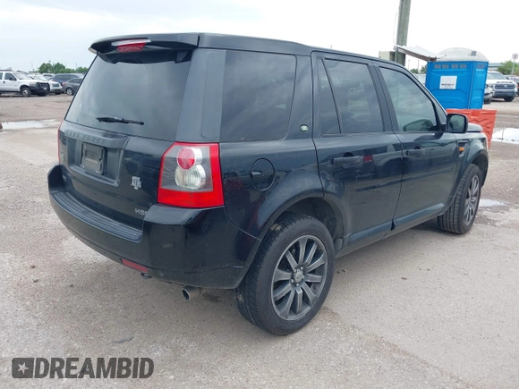 2008 Land Rover LR2 HSE with VIN SALFR24N48H066011, listed as a IAAI auction lot 42692437 with 204,949 mi miles and . Bid and sale history available at DreamBid. Image 4.
