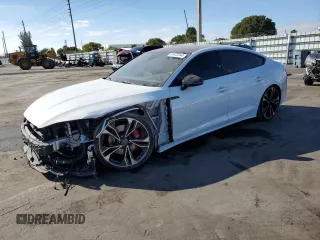 2023 Audi S5 Sportback Premium Plus z VIN WAUC4CF52PA055055, wystawiony jako Copart lot #87473744 z przebiegiem 14 416 mil mil oraz Szkoda całkowita • Salvage title. Historia ofert i sprzedaży dostępna na DreamBid. Obrazek 1.