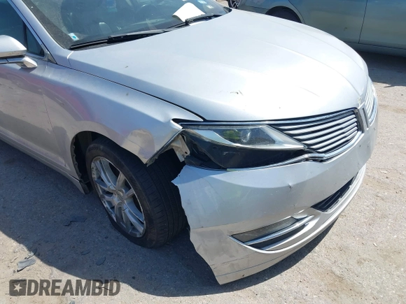 2015 Lincoln MKZ with VIN 3LN6L2J97FR608175, listed as a IAAI auction lot 41860094 with 196,965 mi miles and . Bid and sale history available at DreamBid. Image 6.