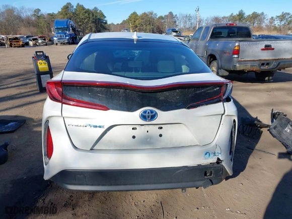 2020 Toyota Prius Prime LE with VIN JTDKARFP1L3127406, listed as a IAAI auction lot 41552191 with NaN miles. Bid and sale history available at carsss.com. Image 16.