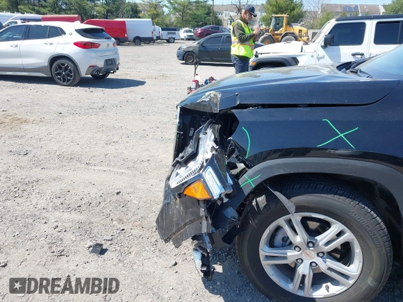 2024 GMC Terrain SLE with VIN 3GKALTEG8RL110916, listed as a IAAI auction lot 42064712 with 4,418 mi miles and . Bid and sale history available at DreamBid. Image 18.