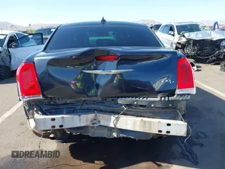 2016 Chrysler 300 C с VIN 2C3CCAEG5GH190372, выставлен на аукционе IAAI как лот 42343631 с пробегом 153 518 миль миль и . История ставок и продаж доступна на DreamBid. Изображение 16.
