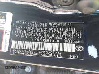 2017 Toyota Camry XLE with VIN 4T1BF1FK5HU340914, listed as a IAAI auction lot 41772771 with 157,067 mi miles. Bid and sale history available at carsss.com. Image 9.
