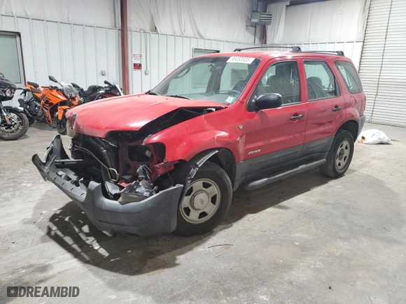 2001 Ford Escape XLS with VIN 1FMYU01181KD99269, listed as a Copart auction lot 88463335 with 217,537 mi miles and Salvage Title. Bid and sale history available at carsss.com. Image 1.
