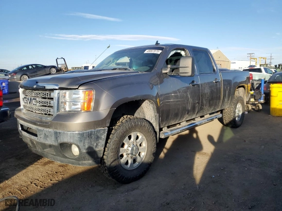 2012 GMC Sierra 2500HD SLT with VIN 1GT121EG0CF183833, listed as a Copart auction lot 48067075 with 226,749 mi miles and Salvage Title. Bid and sale history available at carsss.com. Image 1.