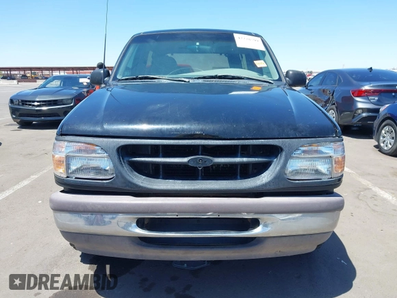 1996 Ford Explorer with VIN 1FMCU24X7TUD25192, listed as a IAAI auction lot 42278599 with 148,995 mi miles and . Bid and sale history available at DreamBid. Image 12.