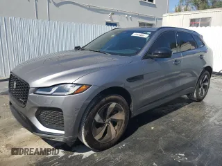 2024 Jaguar F-Pace R-Dynamic S с VIN SADCT2EX8RA739764, выставлен на аукционе Copart как лот 53101115 с пробегом 27 885 миль миль и На запчасти • Non repairable. История ставок и продаж доступна на DreamBid. Изображение 1.