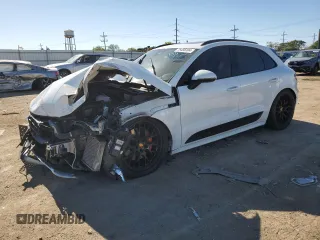 2018 Porsche Macan GTS with VIN WP1AG2A55JLB61657, listed as a Copart auction lot 76485304 with Not Provided miles and Salvage Title. Bid and sale history available at DreamBid. Image 1.