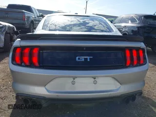 2018 Ford Mustang GT z VIN 1FA6P8CF4J5182655, wystawiony jako IAAI lot #42084037 z przebiegiem 57 987 mil mil oraz . Historia ofert i sprzedaży dostępna na DreamBid. Obrazek 17.