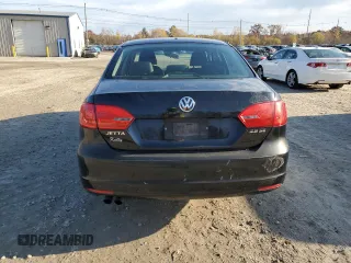 2011 Volkswagen Jetta SE с VIN 3VWDZ7AJ8BM352800, выставлен на аукционе Copart как лот 78965174 с пробегом 325 109 миль миль и На запчасти • Non repairable. История ставок и продаж доступна на DreamBid. Изображение 6.