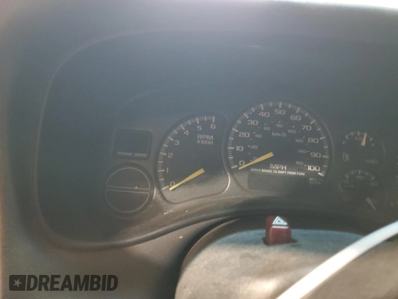 2001 Chevrolet Silverado 1500 LS with VIN 2GCEC19T911170282, listed as a Copart auction lot 55807415 with Not Provided miles and Salvage Title. Bid and sale history available at DreamBid. Image 9.