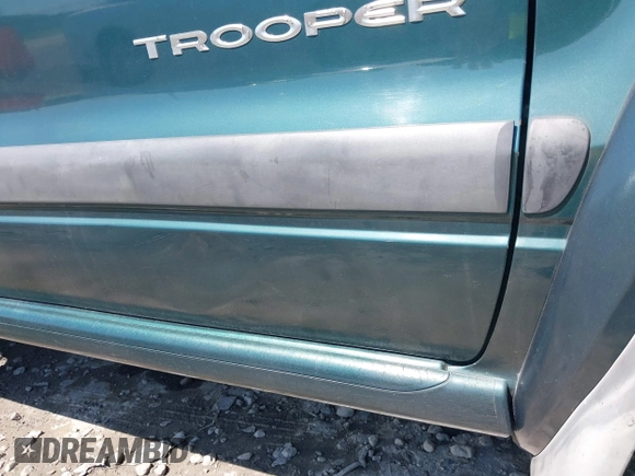 1999 Isuzu Trooper S with VIN JACDJ58X1X7917154, listed as a IAAI auction lot 42632311 with 200,023 mi miles and . Bid and sale history available at DreamBid. Image 14.