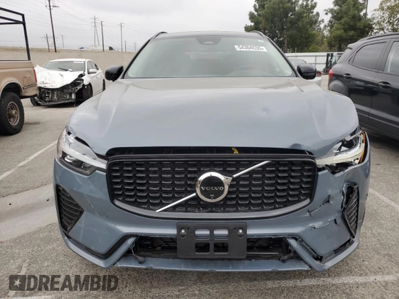2024 Volvo XC60 Plus Dark Theme с VIN YV4L12RL8R1835609, выставлен на аукционе Copart как лот 54304035 с пробегом 20 182 миль миль и Чистый • Clean title. История ставок и продаж доступна на DreamBid. Изображение 5.