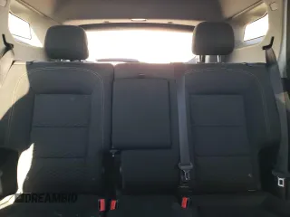 2020 GMC Terrain SLE z VIN 3GKALMEV7LL116217, wystawiony jako Copart lot #46143225 z przebiegiem 101 869 mil mil oraz Szkody całkowita. Historia ofert i sprzedaży dostępna na DreamBid. Obrazek 10.