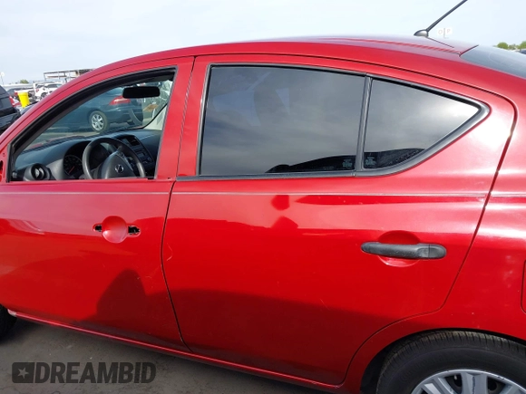 2015 Nissan Versa SV with VIN 3N1CN7AP2FL834014, listed as a IAAI auction lot 42169624 with 70,046 mi miles. Bid and sale history available at carsss.com. Image 15.