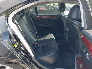 2009 Lexus LS 460 with VIN JTHCL46F495003778, listed as a IAAI auction lot 42111546 with Not Provided miles and . Bid and sale history available at DreamBid. Image 8.