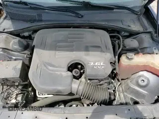 2019 Chrysler 300 Limited z VIN 2C3CCAEG7KH528315, wystawiony jako Copart lot #57413295 z przebiegiem 78 909 mil mil oraz Nie do naprawy • Non repairable. Historia ofert i sprzedaży dostępna na DreamBid. Obrazek 13.