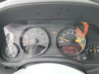 2016 Jeep Compass Sport с VIN 1C4NJCBA9GD553940, выставлен на аукционе Copart как лот 60799125 с пробегом 285 113 миль миль и Чистый • Clean title. История ставок и продаж доступна на DreamBid. Изображение 9.