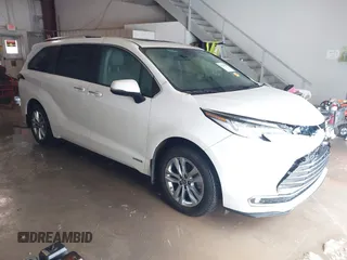 2021 Toyota Sienna Limited with VIN 5TDZSKFCXMS031760, listed as a IAAI auction lot 41294945 with 68,804 mi miles and . Bid and sale history available at DreamBid. Image 1.