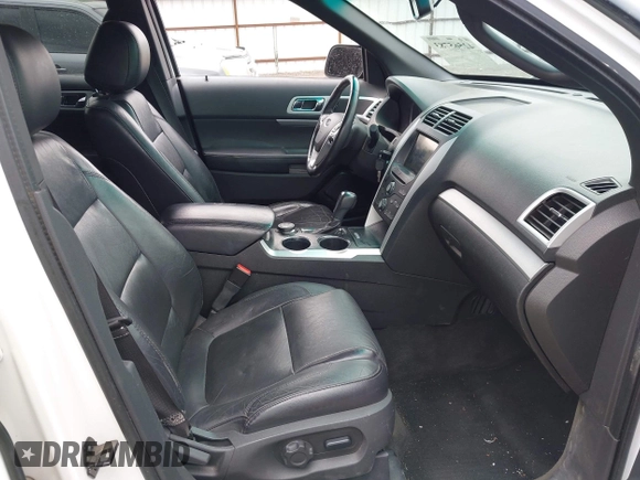 2011 Ford Explorer XLT with VIN 1FMHK8D83BGA83862, listed as a IAAI auction lot 42565783 with 152,406 mi miles and . Bid and sale history available at DreamBid. Image 5.