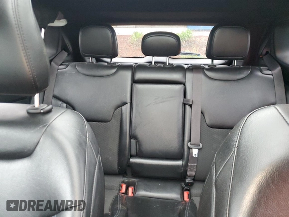 2023 Jeep Compass Latitude z VIN 3C4NJDBN4PT548048, wystawiony jako Copart lot #55705185 z przebiegiem 60 346 mil mil oraz Nie do naprawy • Non repairable. Historia ofert i sprzedaży dostępna na DreamBid. Obrazek 10.